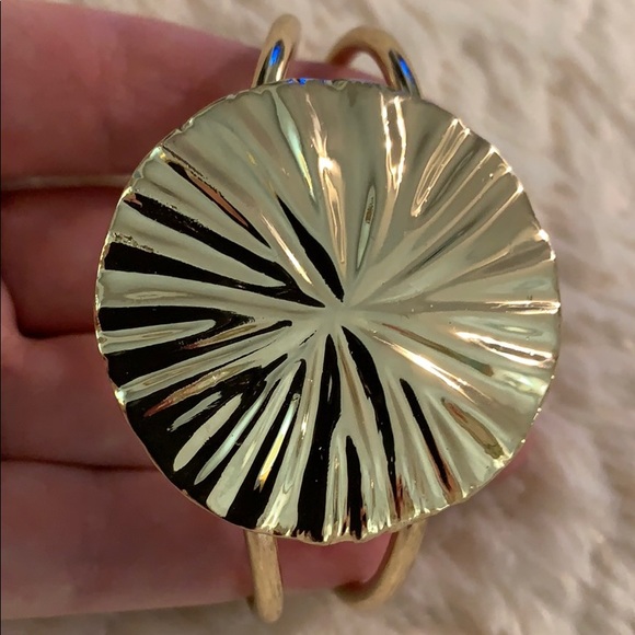 Fabulous, gold bracelet #A412 - Picture 4 of 5